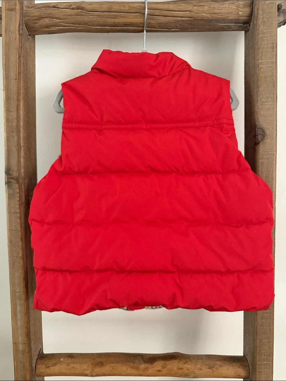 GAP size 18-24 months Kids Red Puffer Vest - Lightweight Layering Vest
